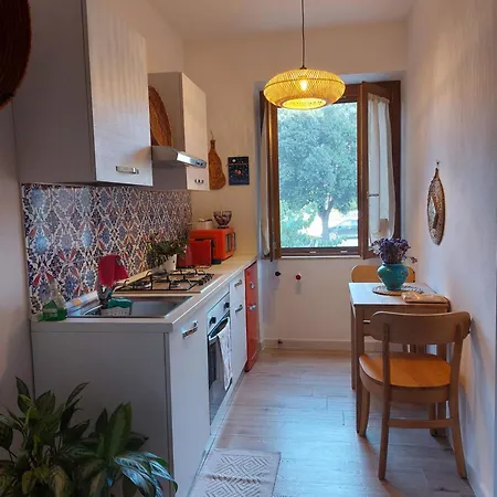 Les Estrelles Apartment *