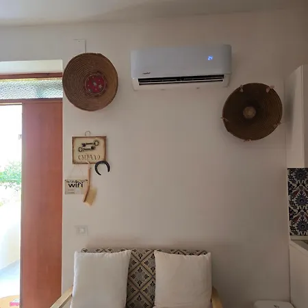 Les Estrelles Apartment *